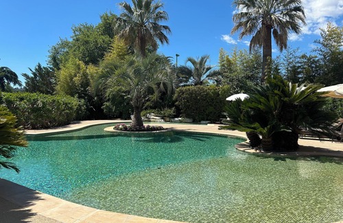 Carros Villa | Comfortable villa with private landscaped garden, swimming pool