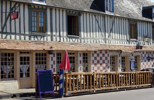 Aclou Cottage | Comfortable, Well-Equipped, Family-Friendly House In Quiet Village LE BATISON