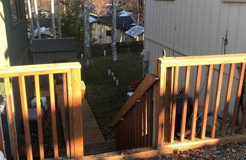 Sand Lake House | Comfy 2 Bedroom 1 Bath Near Sand Lake and Airport