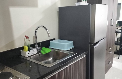 North Reclamation Area Condo | Comfy 35 the persimmon studio