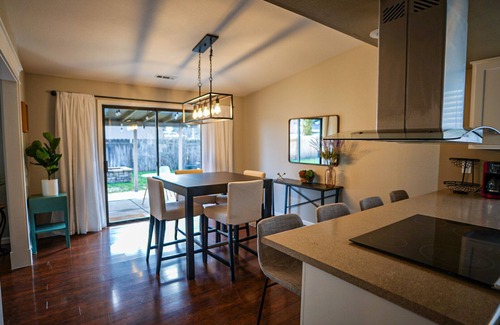 Medford House | Comfy Cozy Casa
