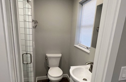 Pineapple Grove Arts District House | Comfy & Cozy Renovated Townhome Delray Beach Short walks to Atlantic Ave & Beach
