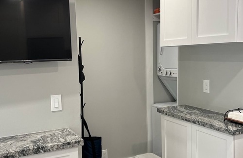 Pineapple Grove Arts District House | Comfy & Cozy Renovated Townhome Delray Beach Short walks to Atlantic Ave & Beach