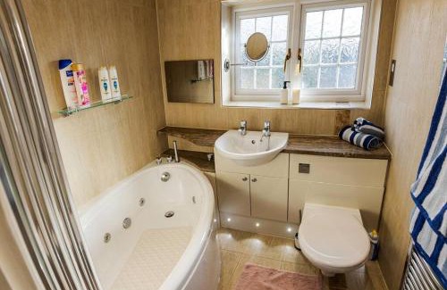 Reading Villa | Comfy Home- Coley Park