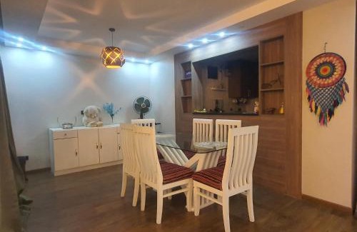 Al Rehab Apartment | Comfy Home
