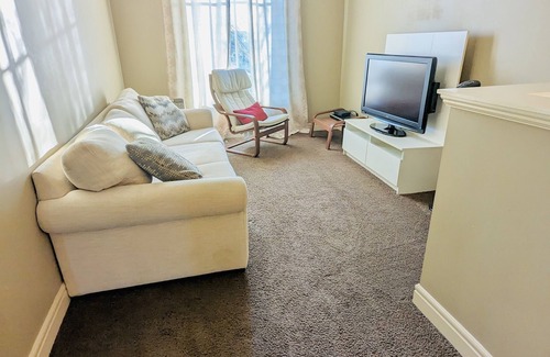 Southwest Edmonton House | Comfy home in Southwest Edmonton with KING bed