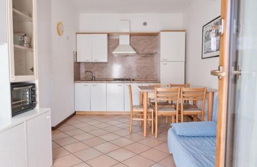 Rosapineta Apartment | Comfy seaside flat-Beahost