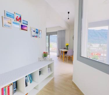 Kalamata Apartment | Comfy Vista Apartment