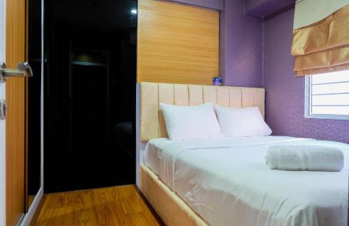 Jatinegara Apartment | Compact and Comfy 2BR Bassura City Apartment By Travelio