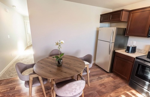 Spring Condo | Compfy 3-Bedroom Condo Near Houston & The Woodlands. 1 Month Minimum Stay