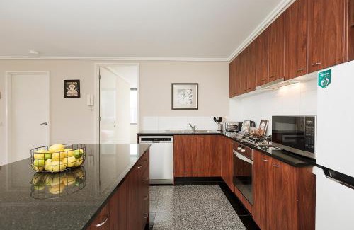 Southbank Apartment | Complete Host Southpoint Apartments