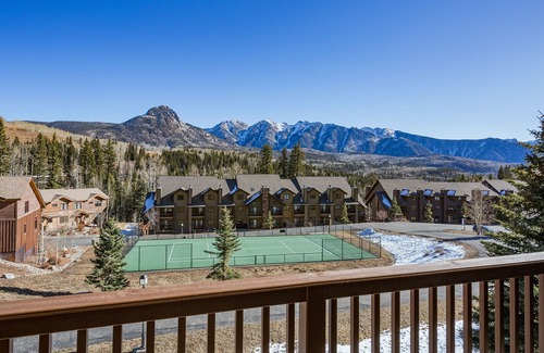 Purgatory Condo | Completely Updated Condo with Mountain Views - Heated Pool- Stunning Views!