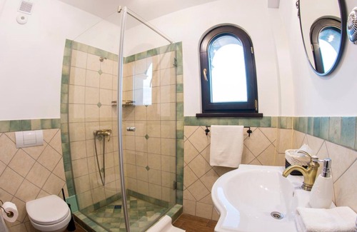 Ponoarele House | Conacu' Boierului
