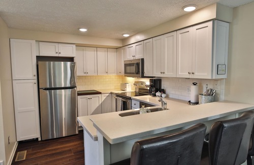Harbor Springs Condo | Condo #4 - 3 Bedroom, 2.5 Baths Trout Creek - Sleeps 9