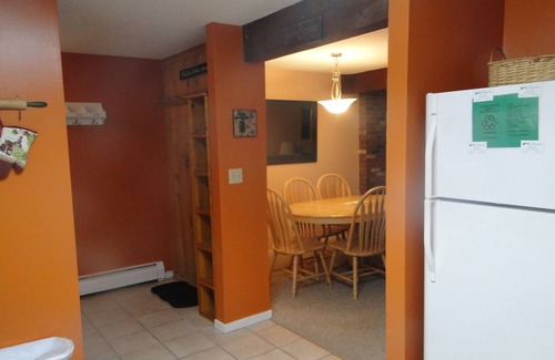 Bartlett Condo | Condo in Bartlett North Conway, NH white Mountains. Near Storyland Hi-speed Wifi