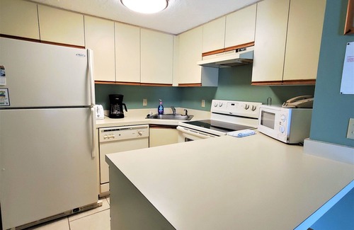 Cape Caneveral Beach Gardens Condo | Condo in Oceanfront Complex, Great Oceanview - Sleeps 4 Guests