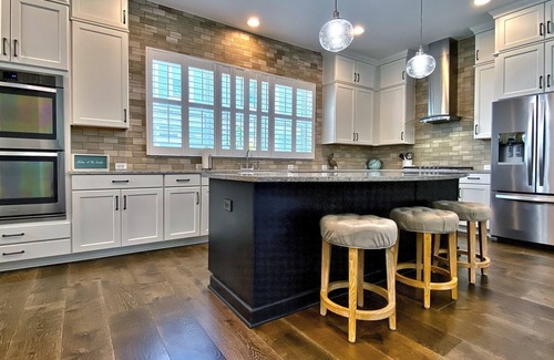 Redington Beach Condo | Condo walk to the beach, WiFi, AC, washer/dryer - snowbirds OK