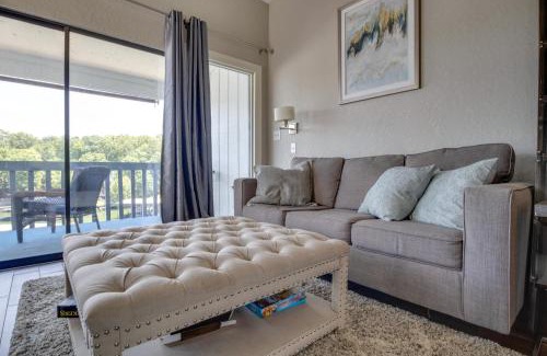 Osage Beach Apartment | Condo with Community Pool and Boat Ramp in Osage Beach