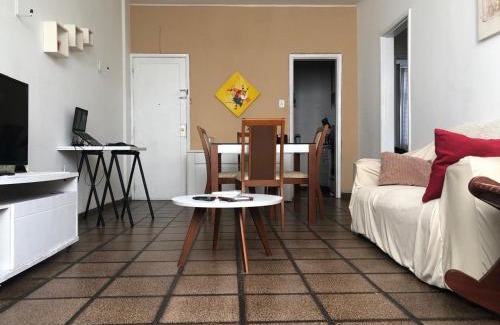 Rio Vermelho Apartment | Confortável apto no Rio Vermelho em frente à praia
