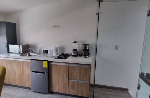 Cuenca House | Confortable segura y con estilo, casa completa más suite en Cuenca.