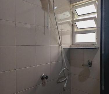 Santa Quiteria Apartment | Conforte, praticidade e muito bem localizado!