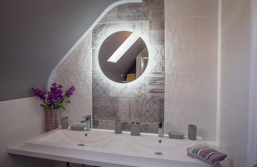 Clifden House | Connemara Lettings Townhouse, Clifden