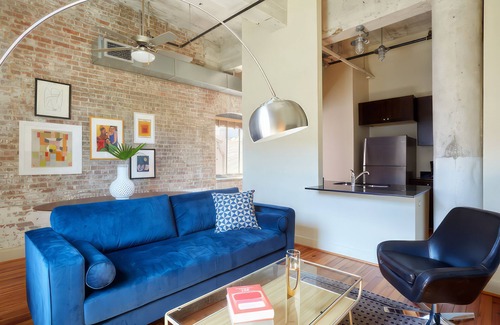 Arts/Warehouse District Hotel | Constance Lofts by Black Swan
