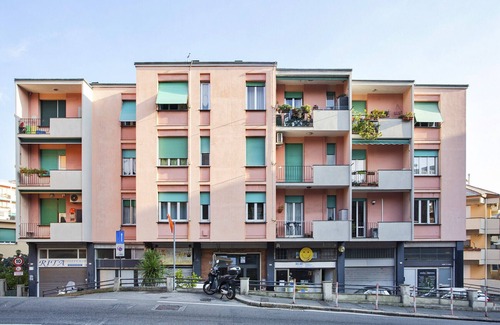 San Martino Apartment | Contemporary Apartment in Sturla by Wonderful Italy