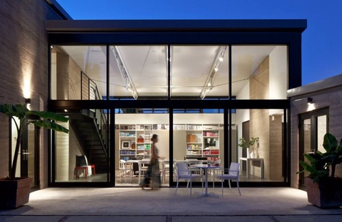 Shoreline West House | Contemporary Architectural Sanctuary