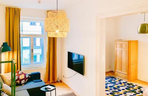 Gries Apartment | Contemporary City Apartment - by Nahuen Suites