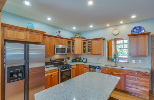 Harters Heights House | Contemporary Craftsman Home