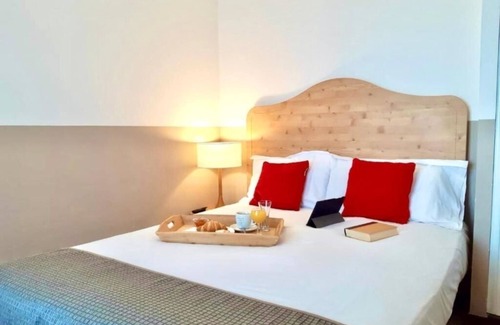 Valberg Hotel | Contemporary guest rooms! walking distance to Mercantour National Park