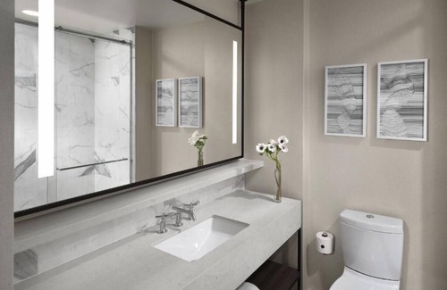 Union Square Hotel | Contemporary Suite in San Francisco, Axiom Hotel, Meta Queen | 2 units