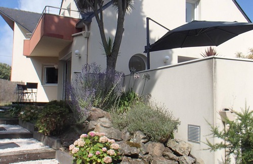 Le Pouliguen House | Contemporary villa in Le Pouliguen, 150m from the wild coastline
