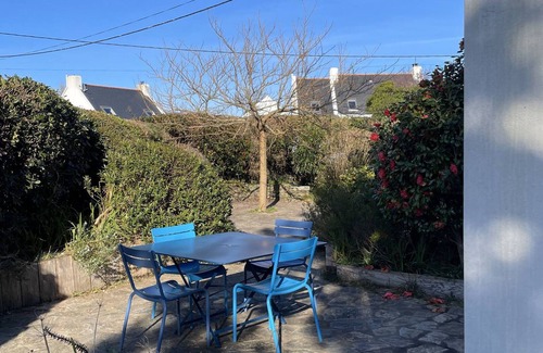Sauzon House | Contemporary villa near Sauzon with large garden