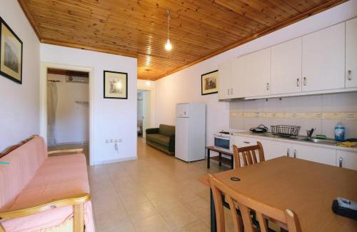 Myrina Apartment | Convenient Apartment in Limnos Near Port