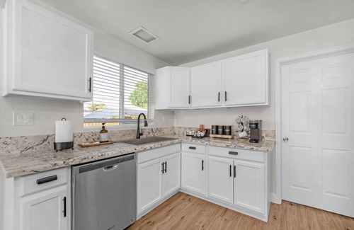 Fresno House | convenient Cozy house near tower district