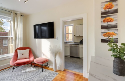 Eckington House | Convenient DC Townhome - 2 Mi to National Mall!