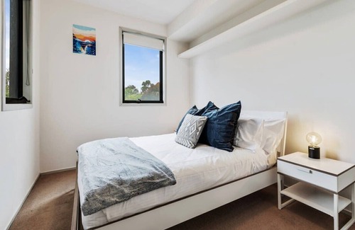 Kensington Apartment | Convenient Kensington living, Great Location