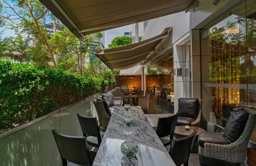 San Isidro Centro Financiero Hotel | Convenient Stay! Indoor Pool, Close to Pedro de Osma Museum!