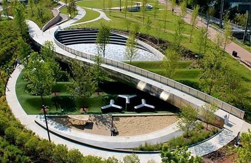 Merry Oaks House | Convenient Stay! Onsite Swimming Pool, Free Parking, Near Cumberland Park