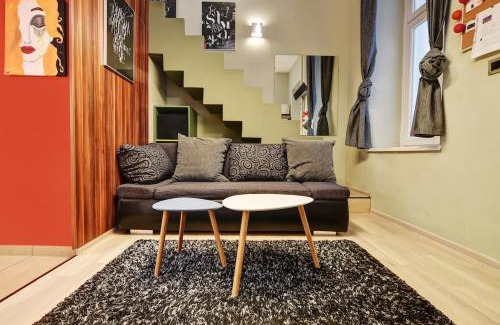 Krisztinavaros Apartment | COOL COLORS FLAT LOCATED IN THE HEART OF BUDa