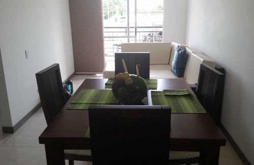 Cali Apartment | Cool comfortable living on the south side of Cali