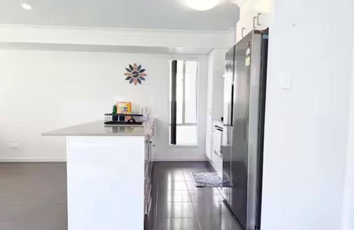 Coomera House | Coomera Comfort - Family Home Great for Play/Work