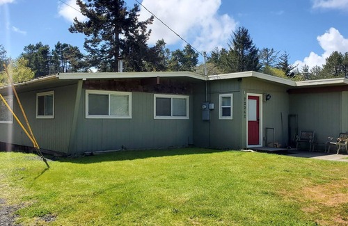 Saunders Lake House | Coos bay - Lake house - Direct Dune access - Saunders Lake