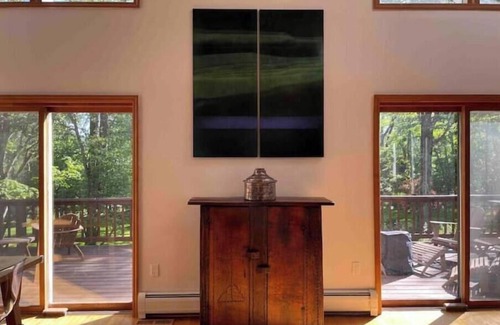 Copake Lake Ski Chalet | Copake Lake chalet with indoor pool