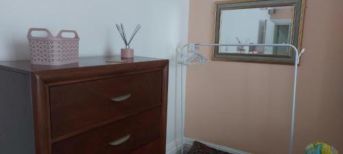 Kemptown Apartment | Coral Cave