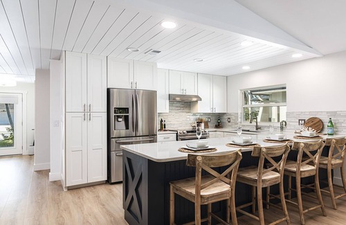 Naples Park House | CORAL REEF RETREAT - Vanderbilt Beach Coastal Home with Heated Pool