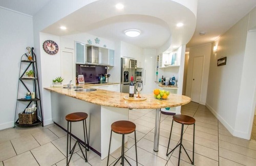 Agnes Water Apartment | Coral Sands - Modern, Central Three-Bedroom Poolside Unit in Stunning Agnes Water