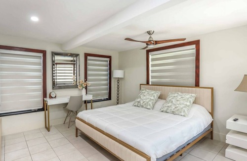 Coral Terrace House | Coral Villa Pool House